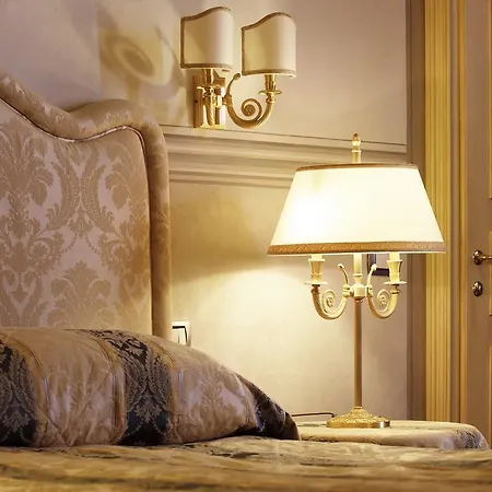 Hotel Relais Badia Di Campoleone