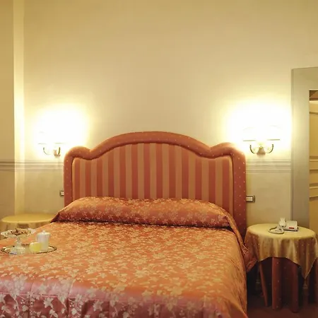 Hotel Relais Badia Di Campoleone 4*