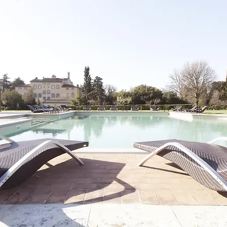 Hotel Relais Badia Di Campoleone 4*