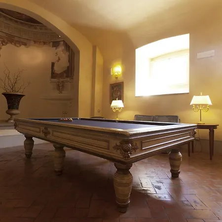 Relais Badia Di Campoleone 4*