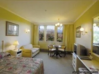 Relais Badia Di Campoleone Hotell 4*