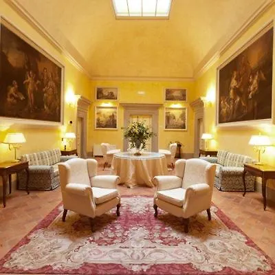 Relais Badia Di Campoleone Hotell 4*