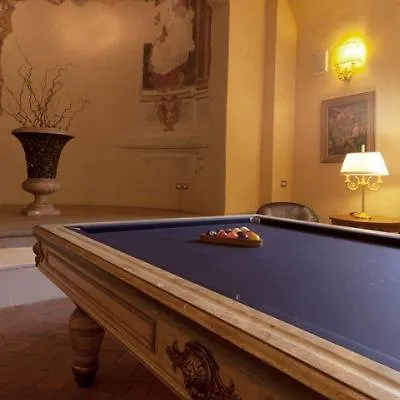 Hotell Relais Badia Di Campoleone Capolona