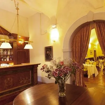 Hotell Relais Badia Di Campoleone