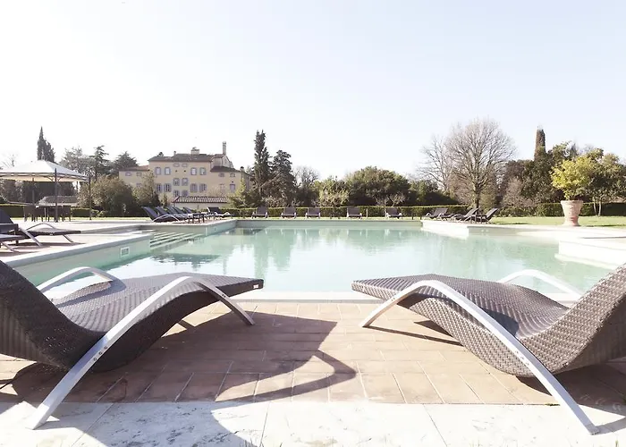 Hotell Relais Badia Di Campoleone 4*