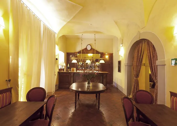 Relais Badia Di Campoleone Hotell 4*