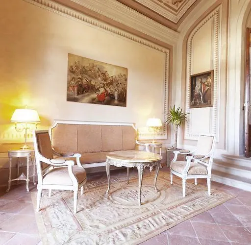 Hotell Relais Badia Di Campoleone
